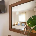 Sunny Villa Skiathos Town