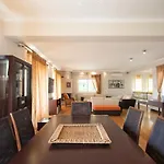 Sunny Villa Skiathos Town